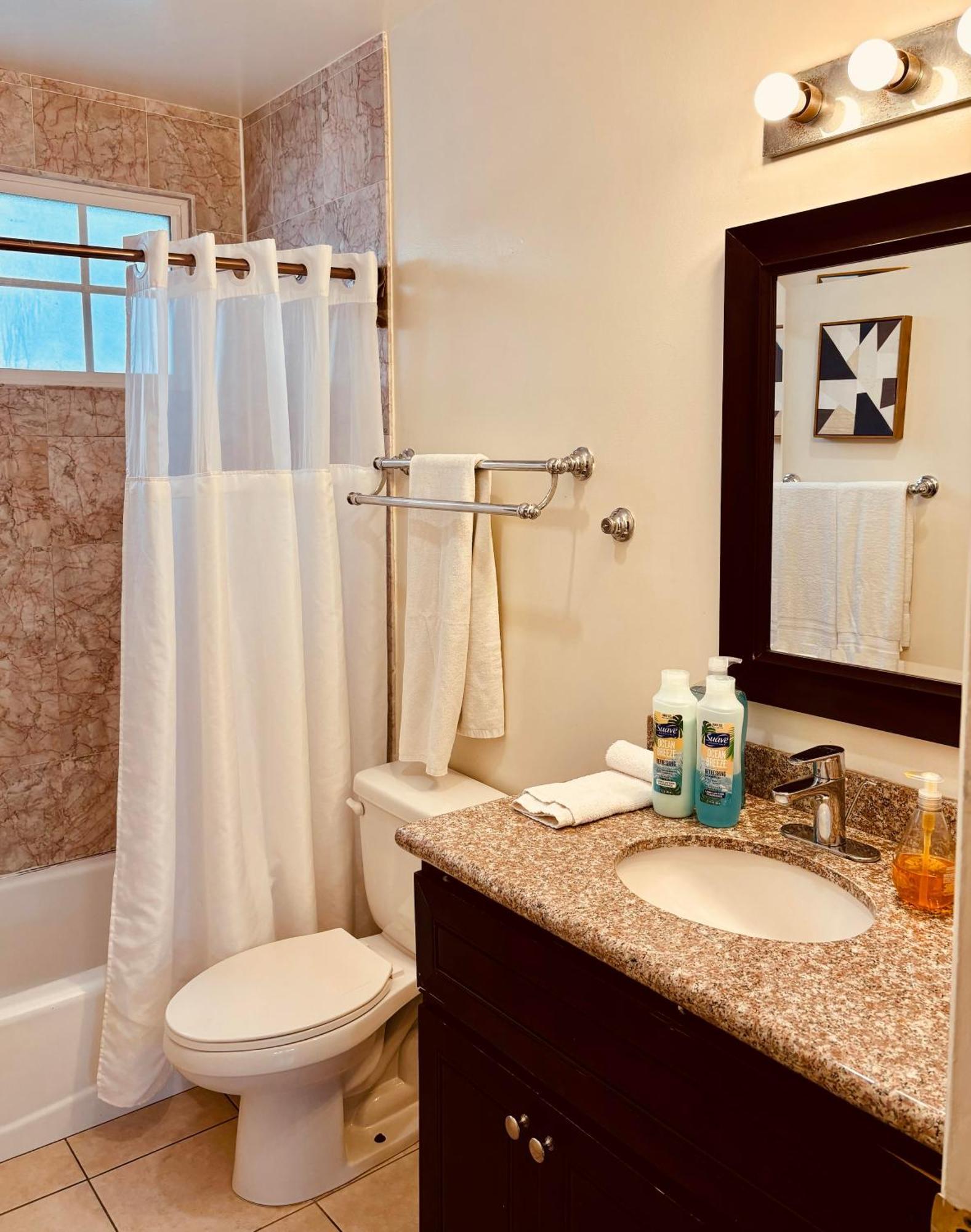 Gorgeous 2bed In Century Appartement